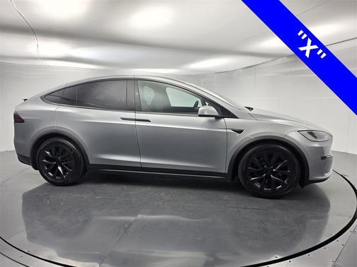 2024 Tesla Model X Base