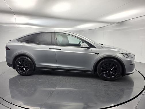 2024 Tesla Model X Base