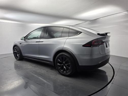 2024 Tesla Model X Base