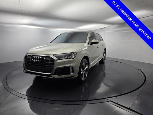 2024 Audi Q7 55 Premium Plus