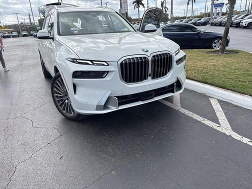 2026 BMW X7 xDrive40i