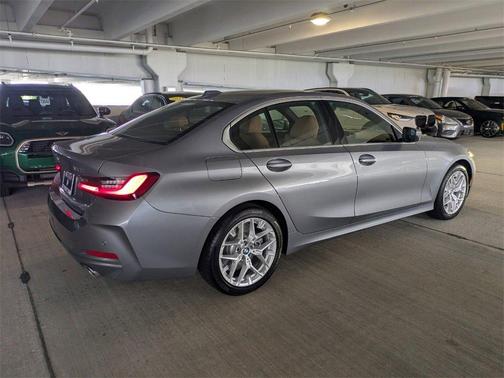 2025 BMW 330 i