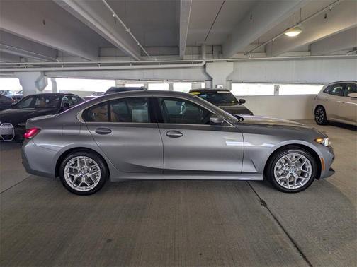 2025 BMW 330 i