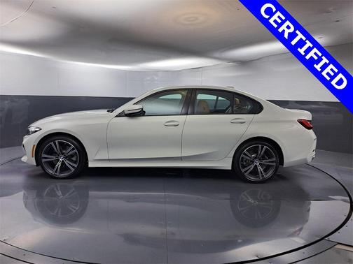 2023 BMW 330 i xDrive