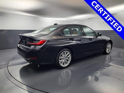 2023 BMW 330 i