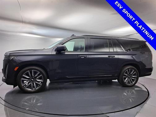 2023 Cadillac Escalade ESV Sport Platinum