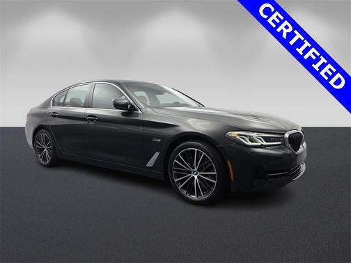 2022 BMW 530e 530e
