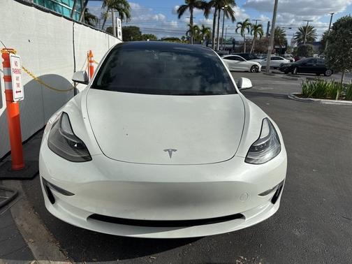 2023 Tesla Model 3 Base