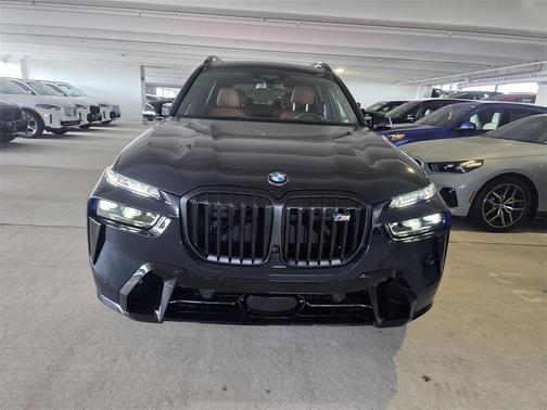 2026 BMW X7 M60i