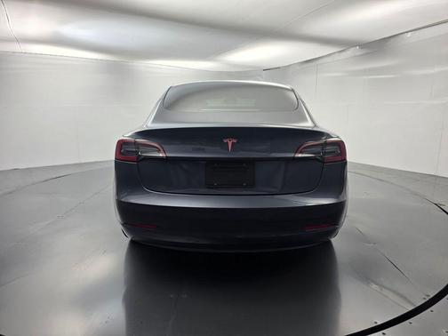 Midnight Silver Metallic 2023 Tesla Model 3 Base