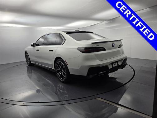 2024 BMW 760 760i xDrive