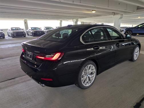 2025 BMW 330 i