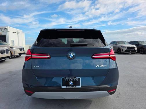 Arctic Race Blue Metallic 2026 BMW X3 30 xDrive