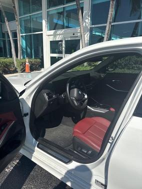 Alpine White 2023 BMW 330 i