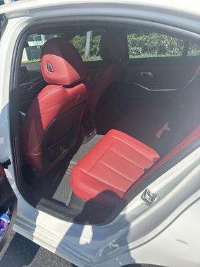 Alpine White 2023 BMW 330 i