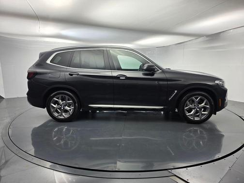Dark Graphite Metallic 2024 BMW X3 sDrive30i
