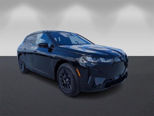 2026 BMW iX xDrive60