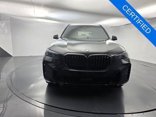 Black Sapphire Metallic 2024 BMW X5 xDrive40i