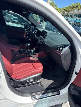 2022 BMW X4 xDrive30i