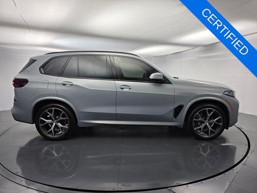 Gray Metallic 2026 BMW X5 sDrive40i