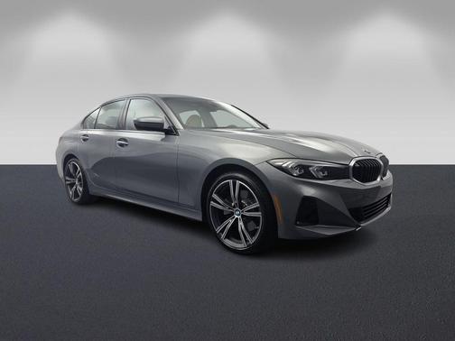 Skyscraper Gray Metallic 2023 BMW 330 i