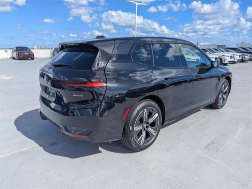 2026 BMW iX xDrive45