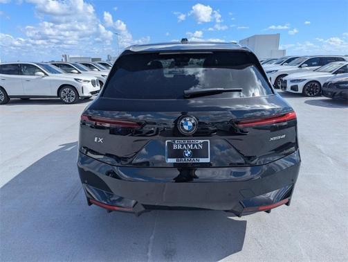 2026 BMW iX xDrive45