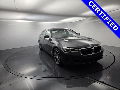 2022 BMW 530 i