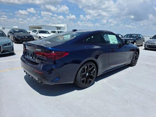 Tanzanite Blue II Metallic 2026 BMW 430 i