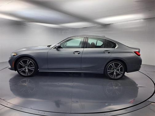 2024 BMW 330 i