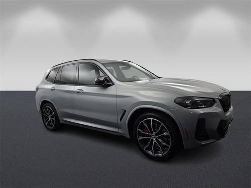 2023 BMW X3 M40i