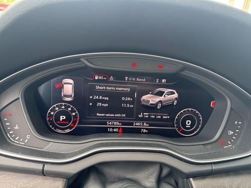 Ibis White 2018 Audi Q5 2.0T Premium Plus