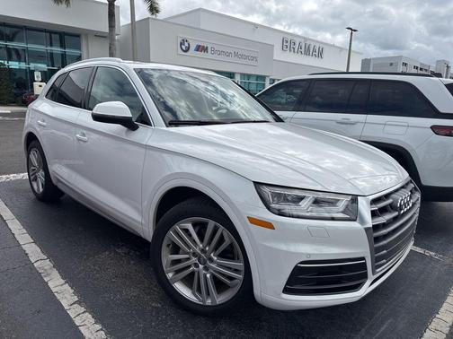 Ibis White 2018 Audi Q5 2.0T Premium Plus