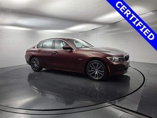 2022 BMW 330e 330e