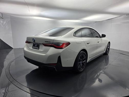 Alpine White 2023 BMW i4 Gran Coupe eDrive40