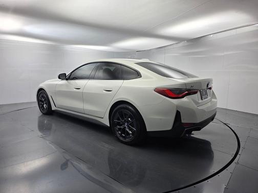 Alpine White 2023 BMW i4 Gran Coupe eDrive40