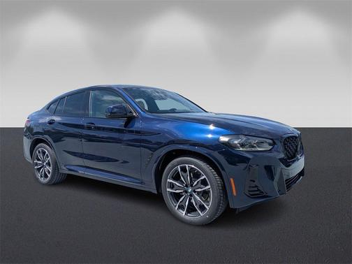 2025 BMW X4 xDrive30i