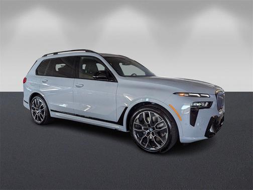 2026 BMW X7 M60i