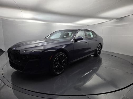 2023 BMW 760 760i xDrive