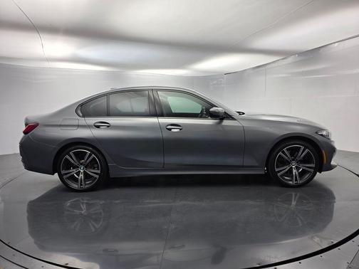 Skyscraper Gray Metallic 2023 BMW 330 i xDrive