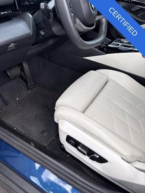 Phytonic Blue Metallic 2024 BMW 530 i
