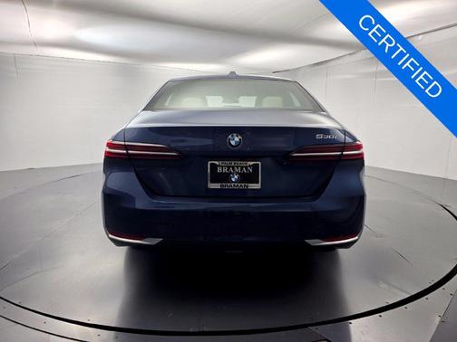 Phytonic Blue Metallic 2024 BMW 530 i