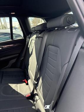 2023 BMW X3 M40i