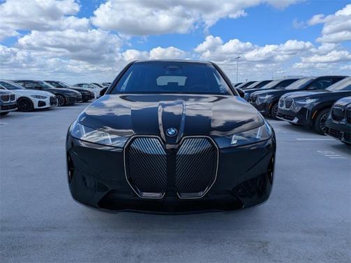 2026 BMW iX xDrive45