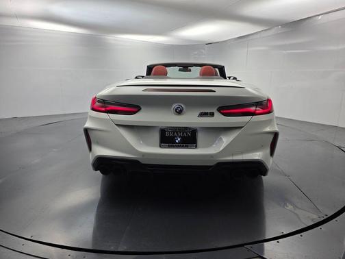 2023 BMW M8 Competition