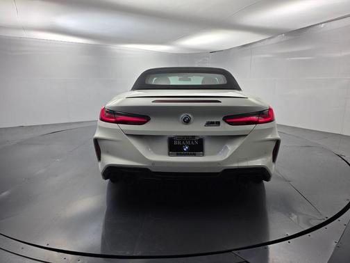 2023 BMW M8 Competition