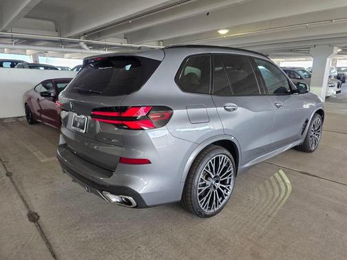 Gray Metallic 2026 BMW X5 sDrive40i