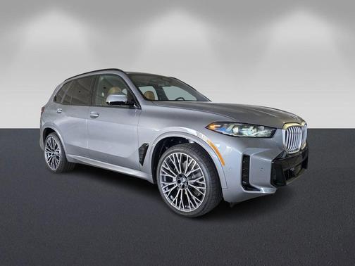 Gray Metallic 2026 BMW X5 sDrive40i