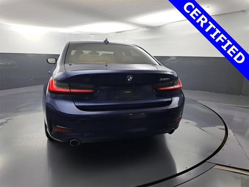 2020 BMW 330 i