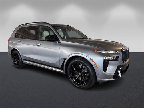 2026 BMW X7 M60i